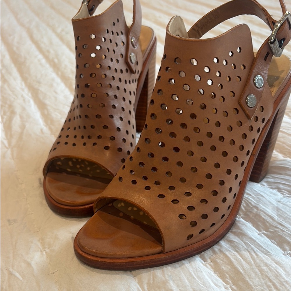 Rag & Bone leather Tan Slingback Heels